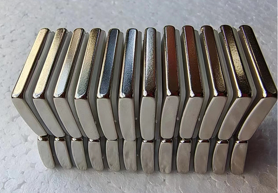 Beli N52 Arc Neodymium Motor Magnet Arc Datar 19x30x4.5mm Dengan Alternator Mobil Motor Ac online manufacture