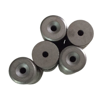 Beli Magnet Cakram Ferit Kustom Y30BH Grade D15.2Xd3.2Xd8XH6 Dengan Lubang Countersunk online manufacture