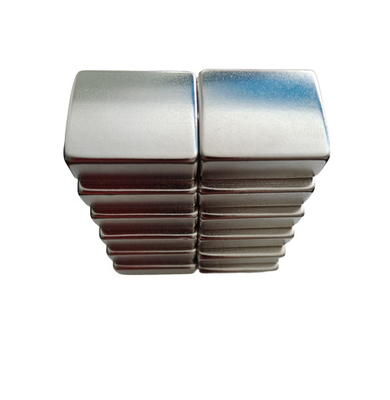 Beli Magnet Arc Neodymium Sinter Generator Neodymium Magnet Fluks Tinggi online manufacture