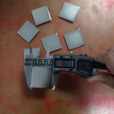 Beli Magnet Neodymium Industri Kinerja Tinggi Kelas N38 F36X36X3 - Kekuatan Penahan Yang Kuat online manufacture