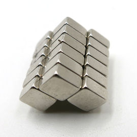 Beli Magnet Rare Earth Neodymium Permanen Kuat Blok N52 50mm x 50mm x 25mm online manufacture