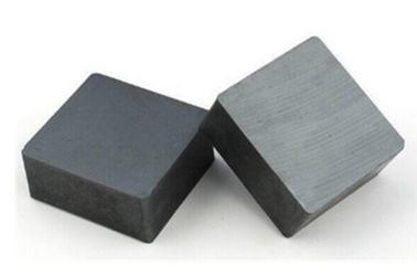 Beli Magnet Ferit Keramik Square Blok Yang Kuat Kuat Untuk Generator / Sensor online manufacture