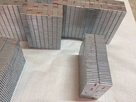 Beli 12000 Gauss Super Strong Neodymium Magnet Bar Berbentuk Anti-Korosi online manufacture